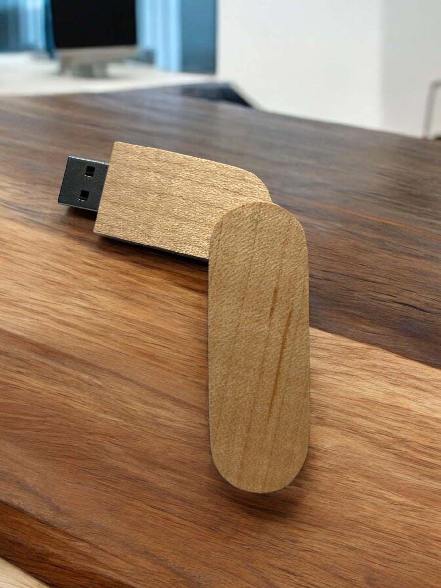 Driftwood Wooden Swivel Flash Drive / SWUSB